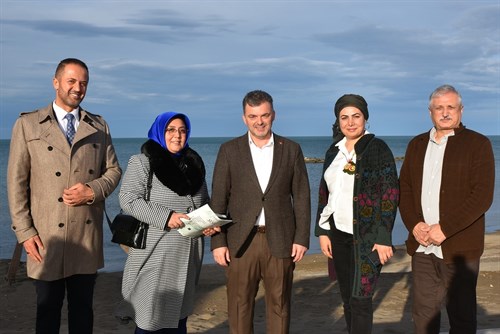 Adalı Kadın Yazarlar Seçkisi