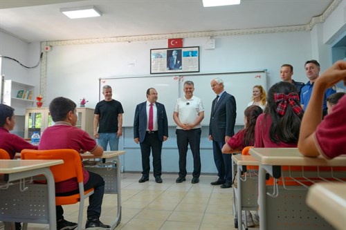 📚 Şehit Oktay Demirci İlkokulu ve Ortaokulu’nda Karne Heyecanı